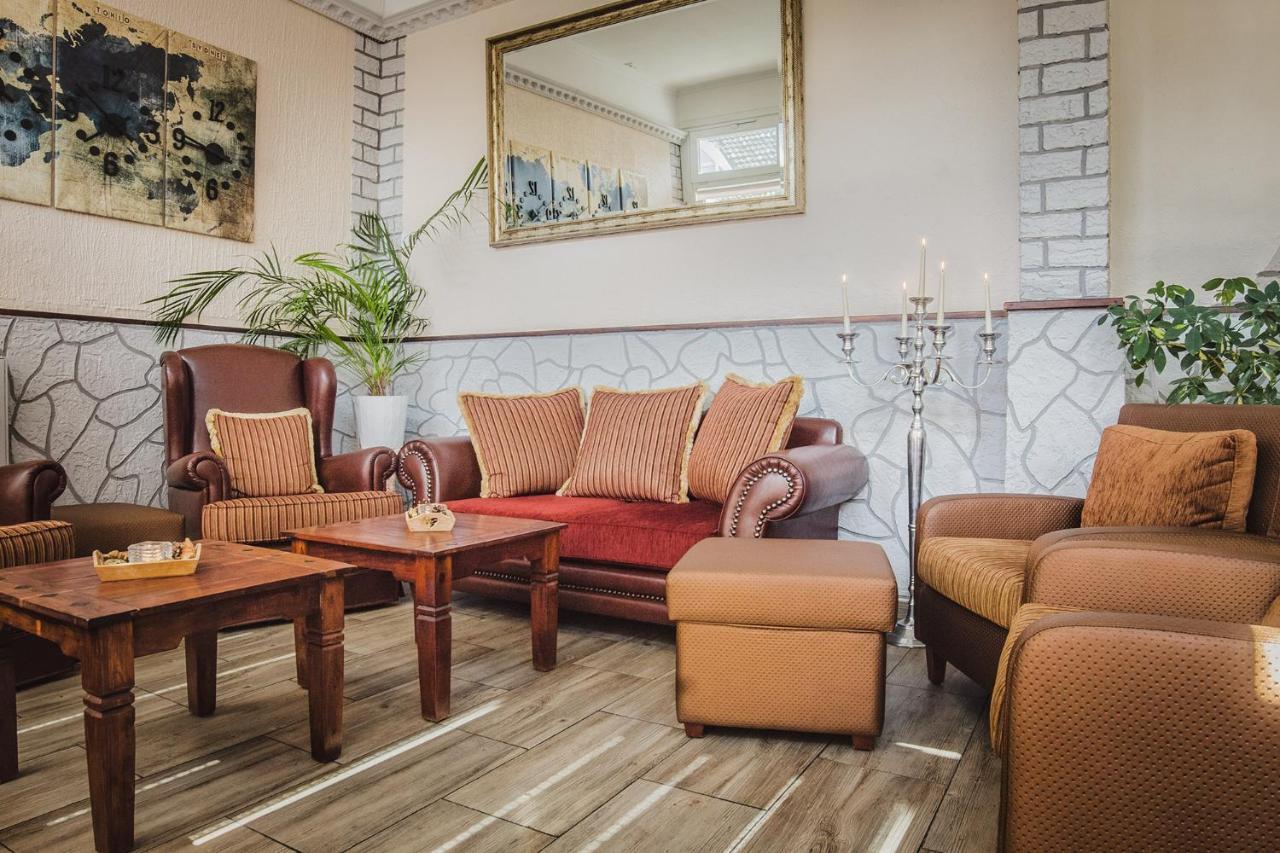 Hotel Mira Mare 하일리겐하펜 외부 사진